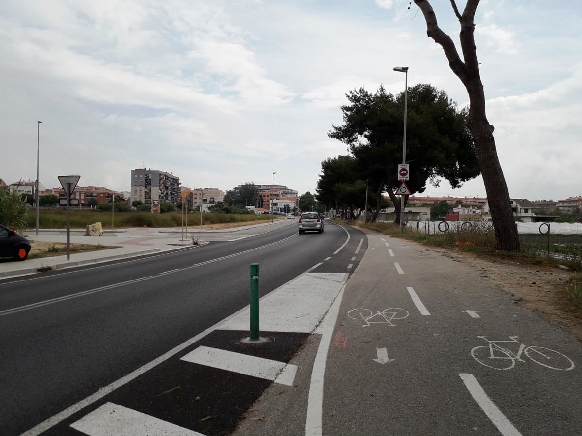 Vial per a vianants i ciclistes a Malgrat de Mar. Foto: Diputació de Barcelona.
