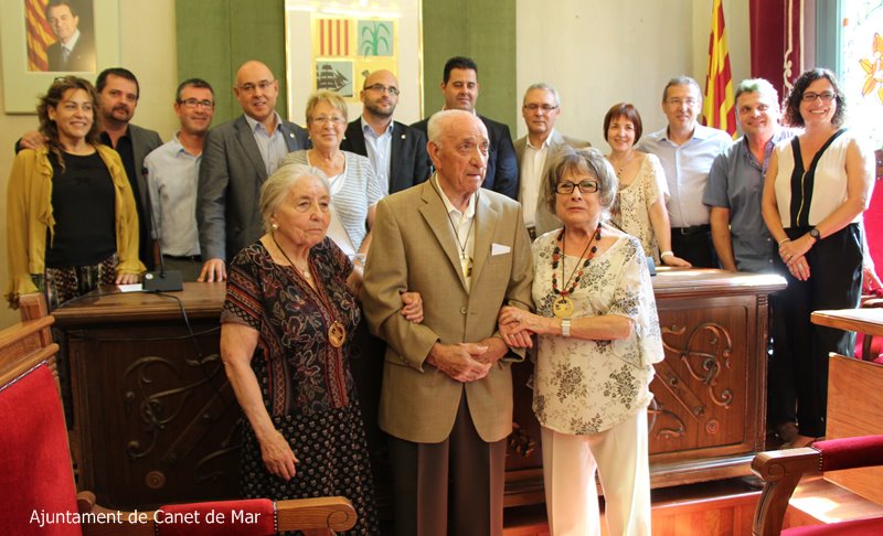 Antoni Cruanyes en un homenatge a l'Ajuntament de Canet de Mar