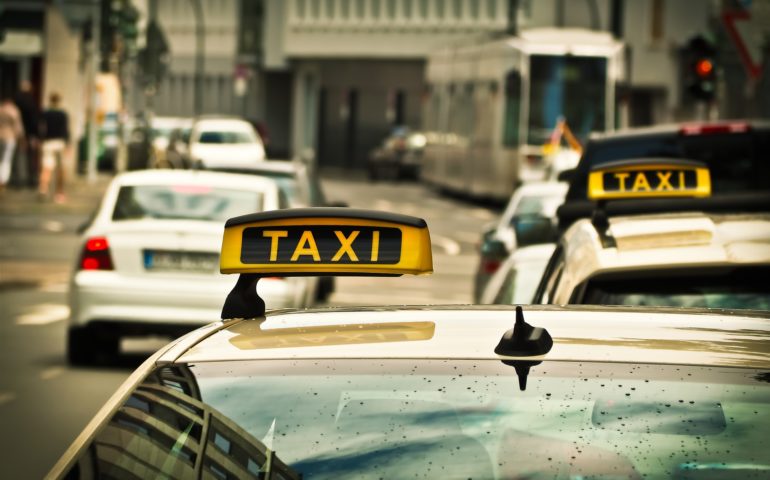 El sector del taxi ha disminuït molt l'activitat des del primer confinament. Foto: pixabay