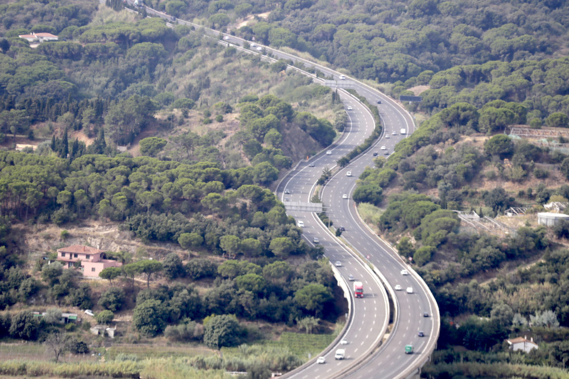 Autopista C-32 al seu pas per l'Alt Maresme